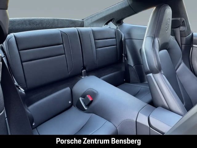 Porsche 911 992 Carrera Coupé