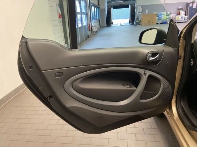Smart EQ fortwo Cabrio Passion