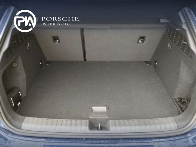 Audi A3 30 TFSI Sedan