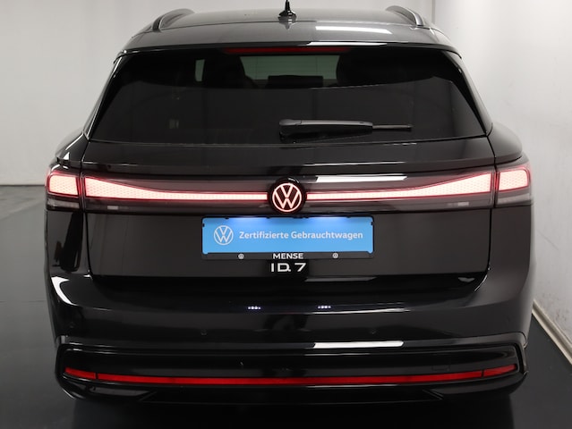 Volkswagen ID.7 Tourer