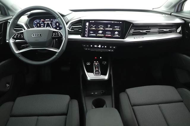 Audi Q4 e-tron SUV 45 e-tron Audi Q4 e-tron