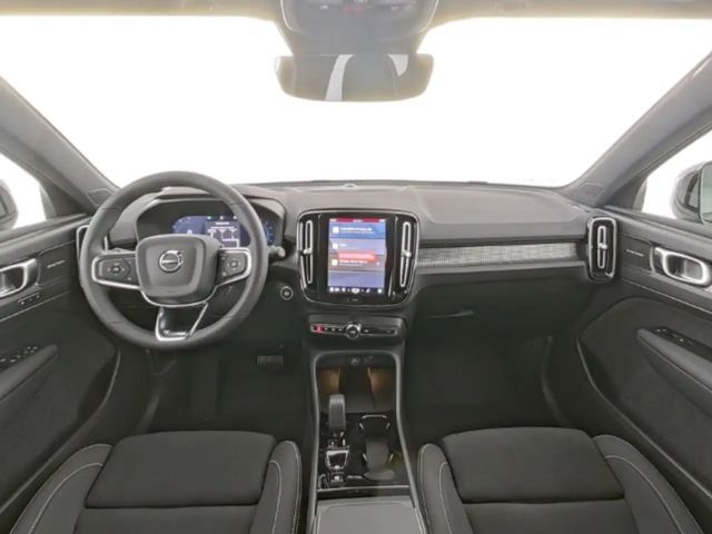 Volvo XC40 Plus