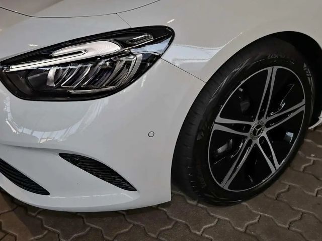 Mercedes-Benz B 200 TOTWINKEL+KAMERA+DISTRONIC+KEYLESS+LED+18"