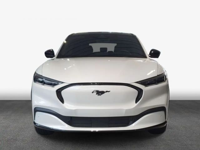 Ford Mustang Mach-E AWD Premium