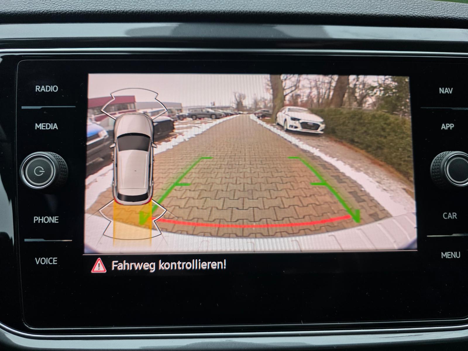 Volkswagen T-Roc 2.0 TSI DSG R-Line