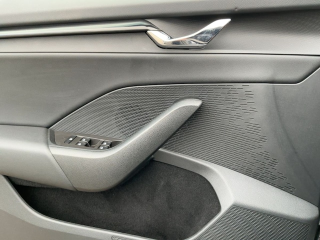 Skoda Octavia 2.0 TDI Ambition Combi