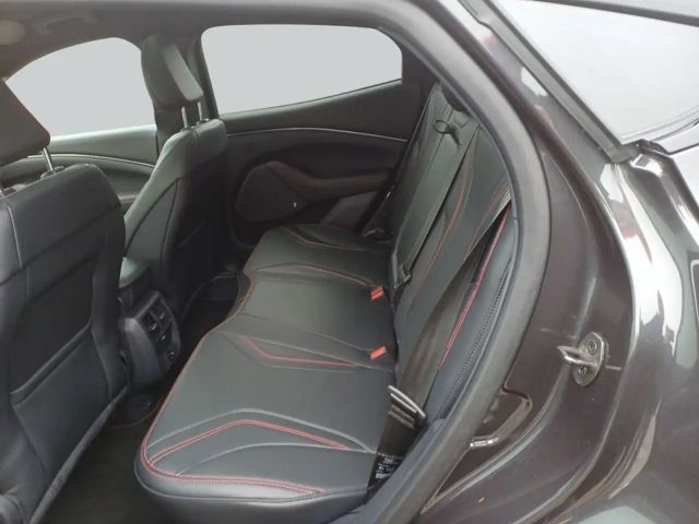 Ford Mustang Mach-E AWD Premium