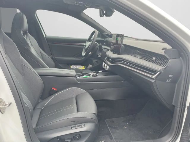 Skoda Superb Combi Sportline iV