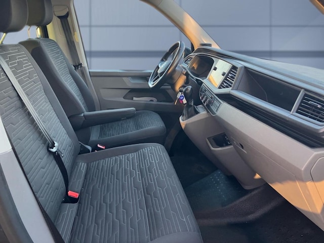 Volkswagen Caravelle 2.0 TDI Comfortline Lang T6