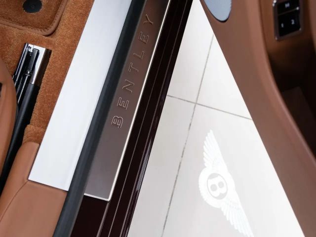 Bentley Flying Spur (MY26) von BENTLEY FRANKFURT