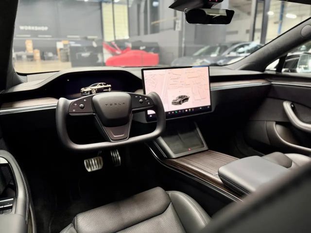 Tesla Model S Long Range