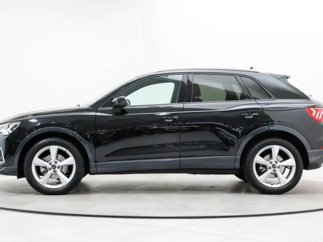 Audi Q3 35 TFSI S-Line S-Tronic