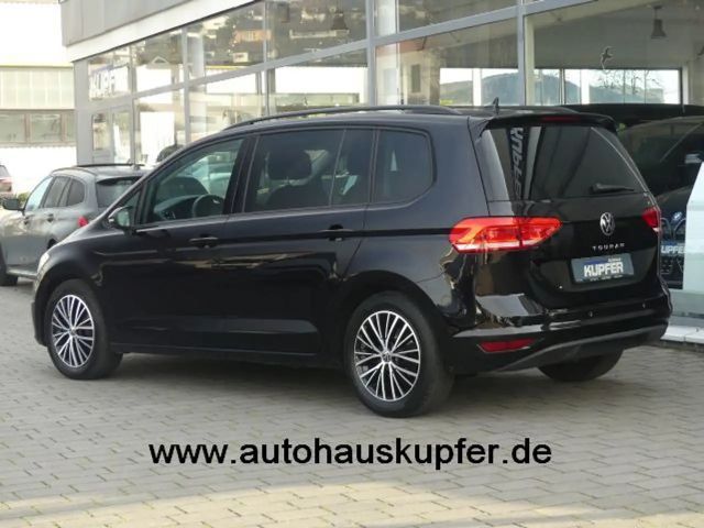 Volkswagen Touran BMT Comfortline