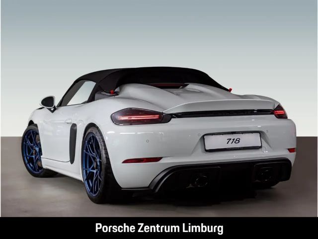 Porsche Cayman 718 RS