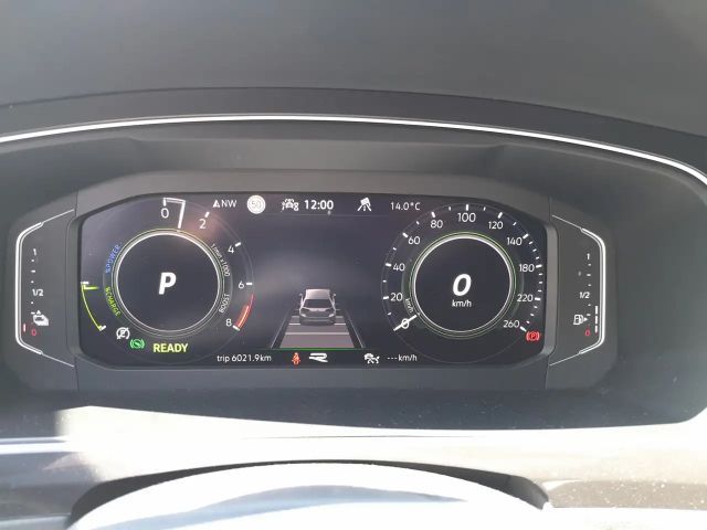 Volkswagen Tiguan DSG R-Line