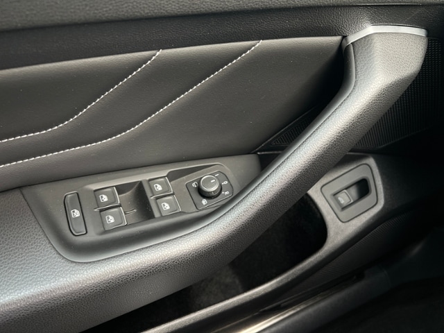 Volkswagen Passat 1.5 TSI DSG Variant