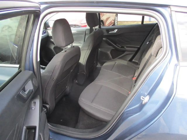 Ford Focus EcoBoost Titanium Wagon