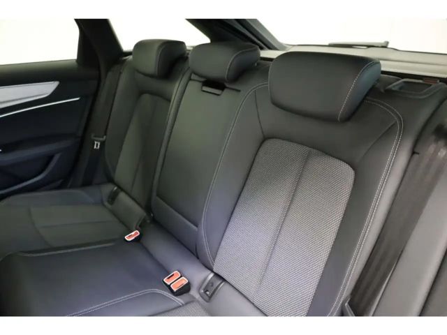 Audi A6 45 TFSI Avant Quattro S-Line