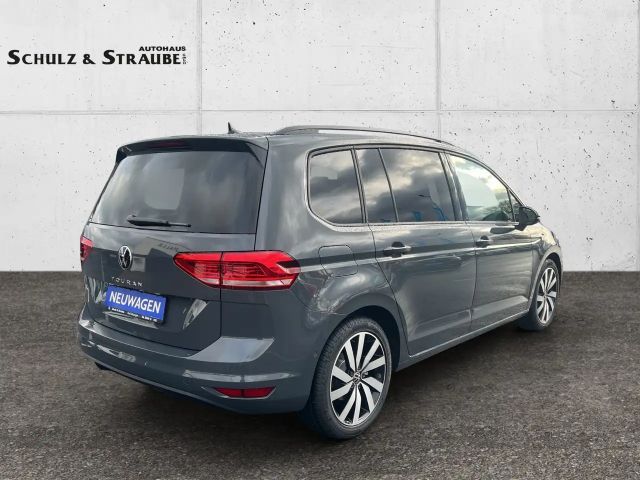 Volkswagen Touran DSG Highline
