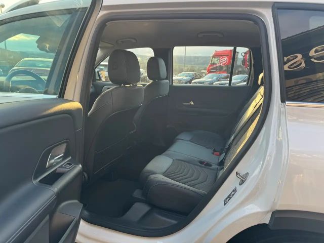 Mercedes-Benz GLB 200 4MATIC Style