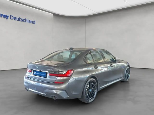 BMW 330 330e M-Sport Sedan