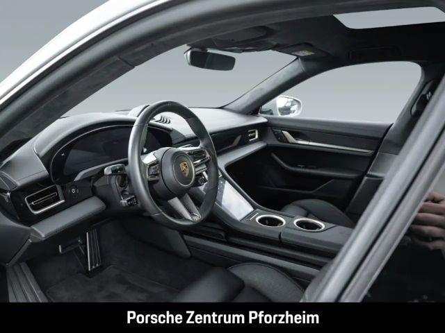 Porsche Taycan Cross Turismo Turbo