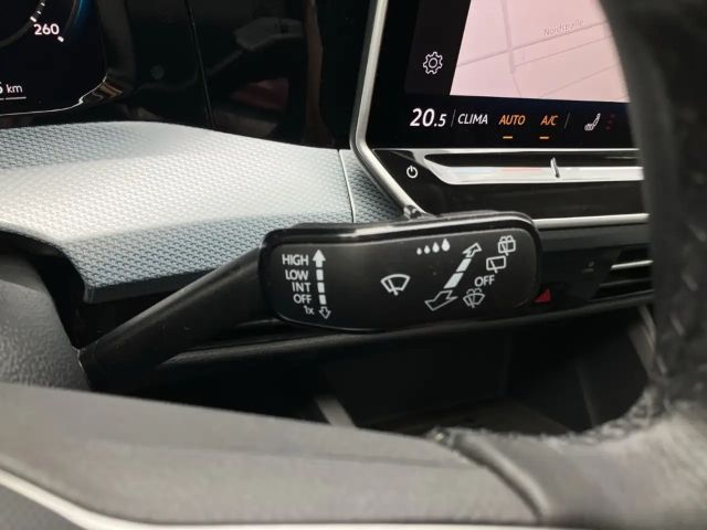 Volkswagen Golf 1.5 TSI Golf VIII Variant