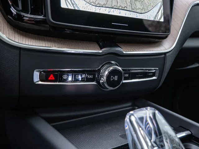 Volvo XC60 AWD Dark Recharge T8 Ultra