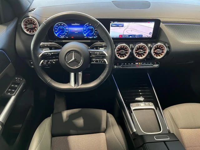 Mercedes-Benz EQA 350 4MATIC Electric Art