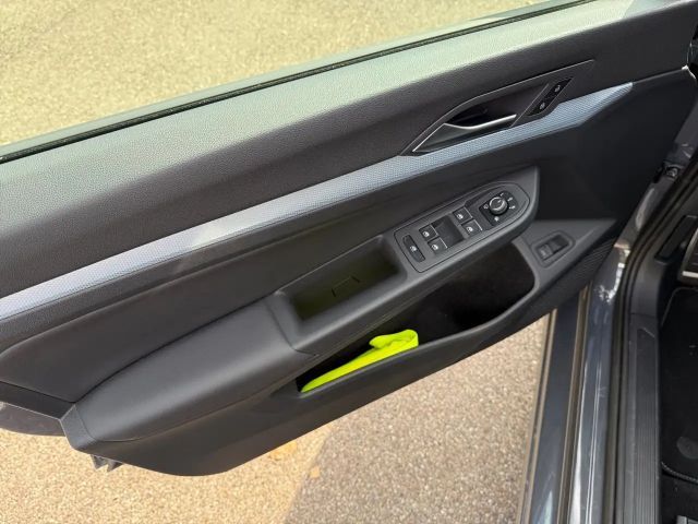 Volkswagen Golf 2.0 TDI DSG Golf VIII Variant