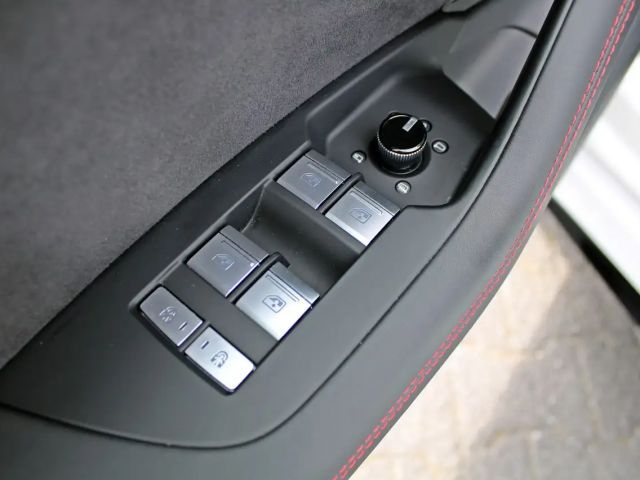 Audi RS7 BLACK PANO LASER LUFT RS SPORTABGAS B&O 280k