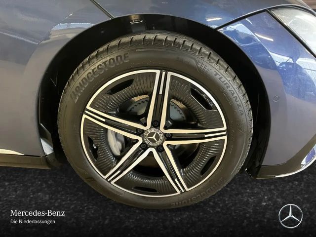 Mercedes-Benz EQE 300 AMG Line Sedan