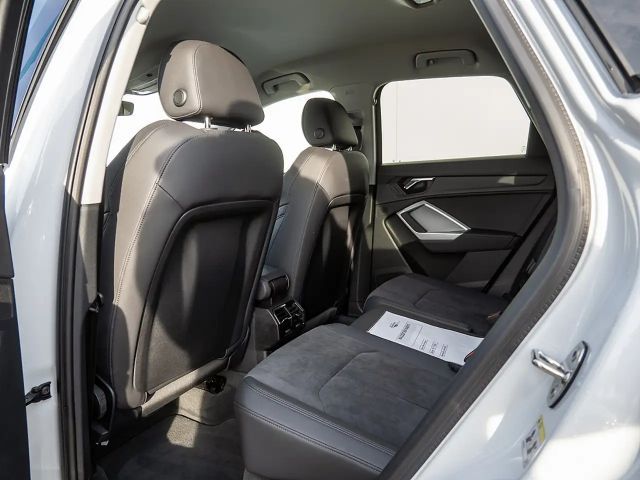 Audi Q3 35 TFSI S-Line