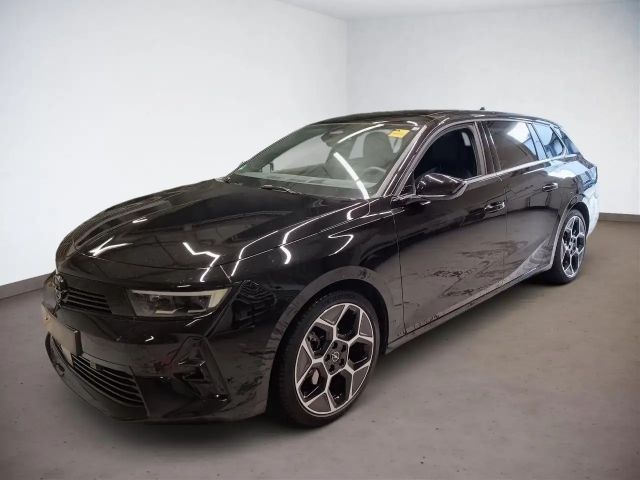 Opel Astra Sports Tourer Ultimate