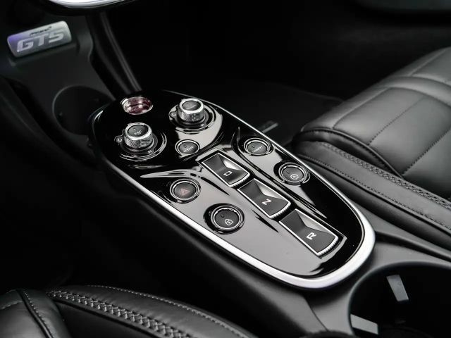 Audi A6 Luxe, MSO Black Pack, Sports Exhaust