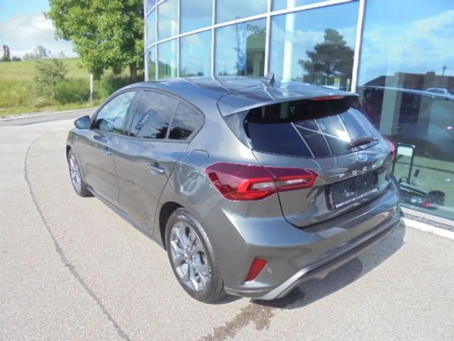 Ford Focus ST Line