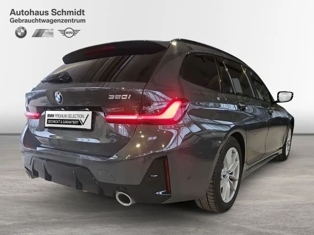 BMW 320 320i M-Sport Touring