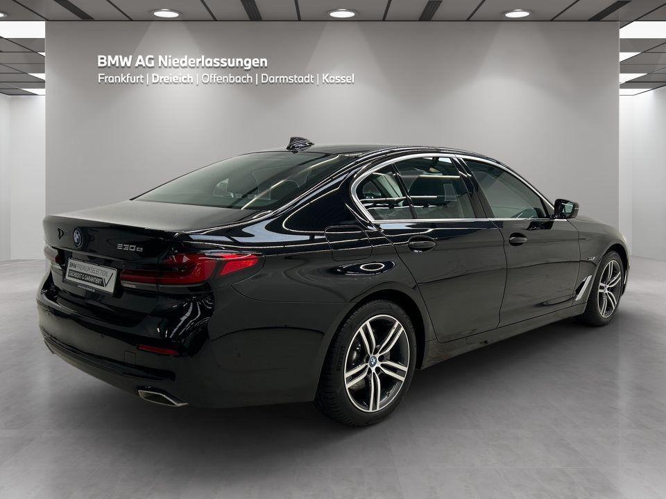 BMW 530 530e Sedan
