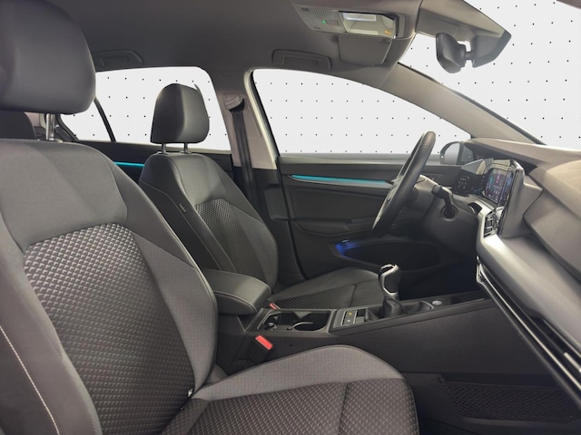 Volkswagen Golf 1.5 TSI Golf VIII IQ.Drive