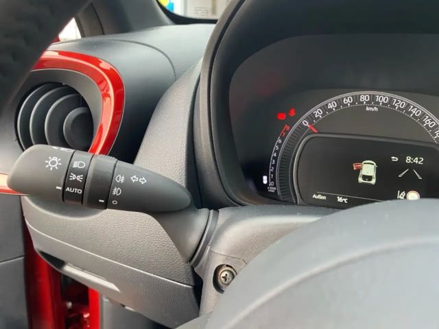 Toyota Aygo X Bi-Tone Hatchback