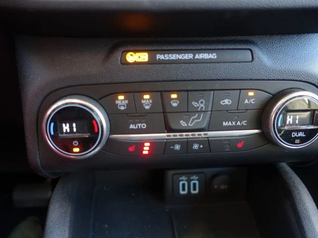 Ford Kuga AWD Cool & Connect Hybrid