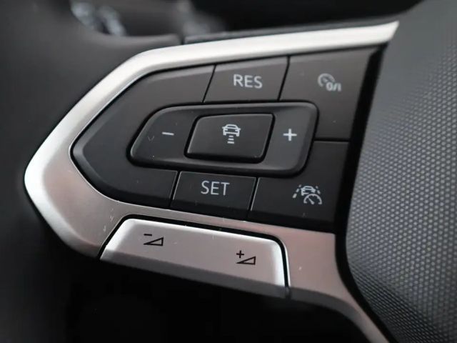 Volkswagen T-Cross Friends TSI