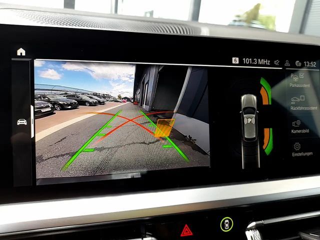 BMW 330 330e Sport Line Touring