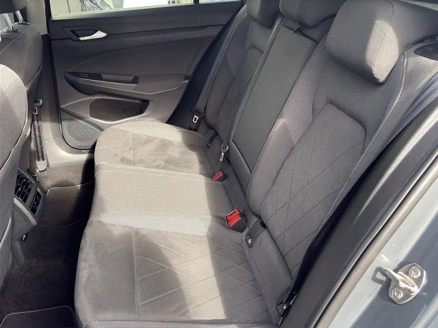 Volkswagen Golf DSG Style