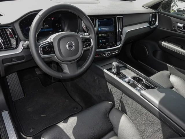 Volvo V60 Cross Country AWD Plus