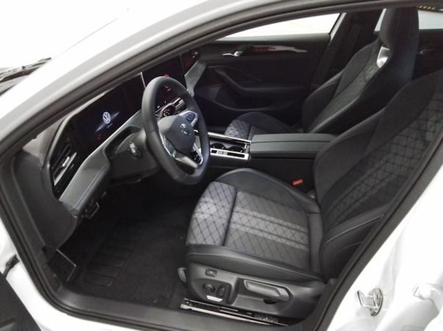 Volkswagen Passat 2.0 TDI DSG R-Line Variant