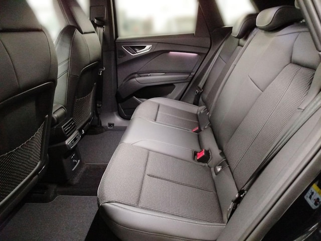 Audi Q4 e-tron SUV 45 e-tron Audi Q4 e-tron