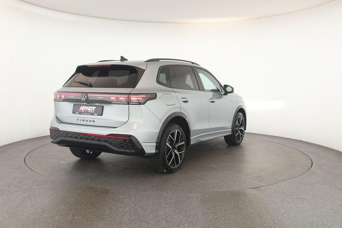 Volkswagen Tiguan 2.0 TSI DSG IQ.Drive R-Line