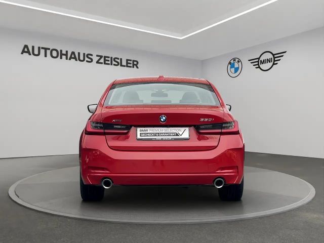 BMW 330 330i Sedan xDrive