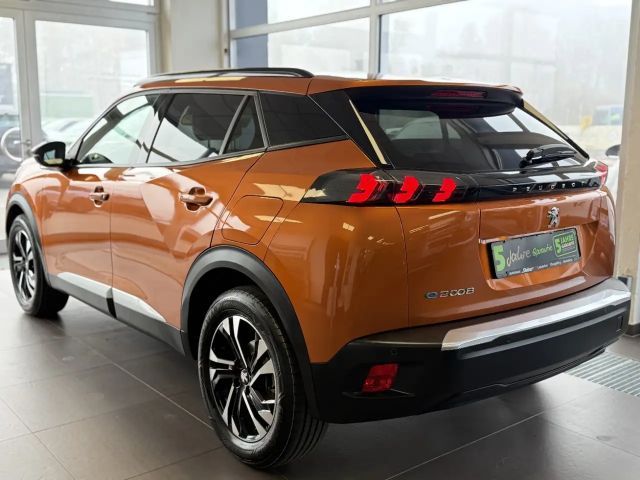 Peugeot E-2008 Allure Pack